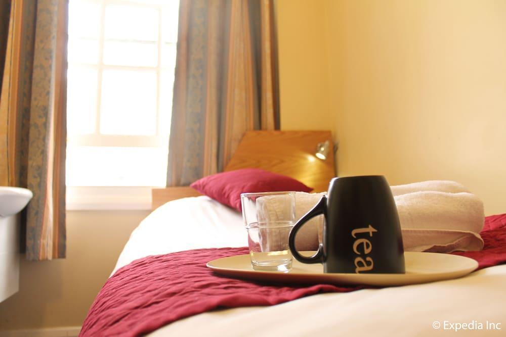Oyo Bakers Hotel London Victoria Hotel London